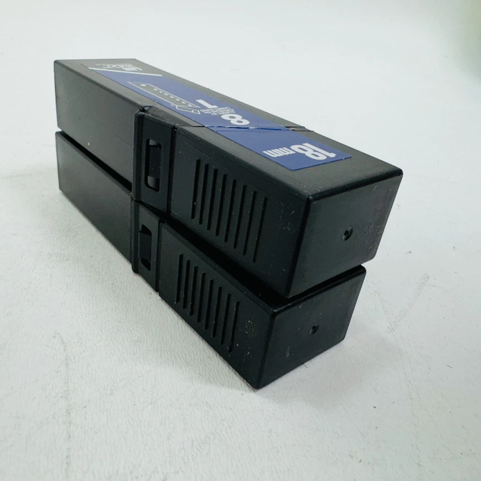 OLFA 18mm Heavy-Duty Snap Off Replacement Blades 100 Blades / 800 Cutting Edges - Image 3 of 4