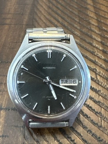 Vintage Seiko Automatic Watch Men 36mm Silver Tone 7009-8028 Day Date 7"
