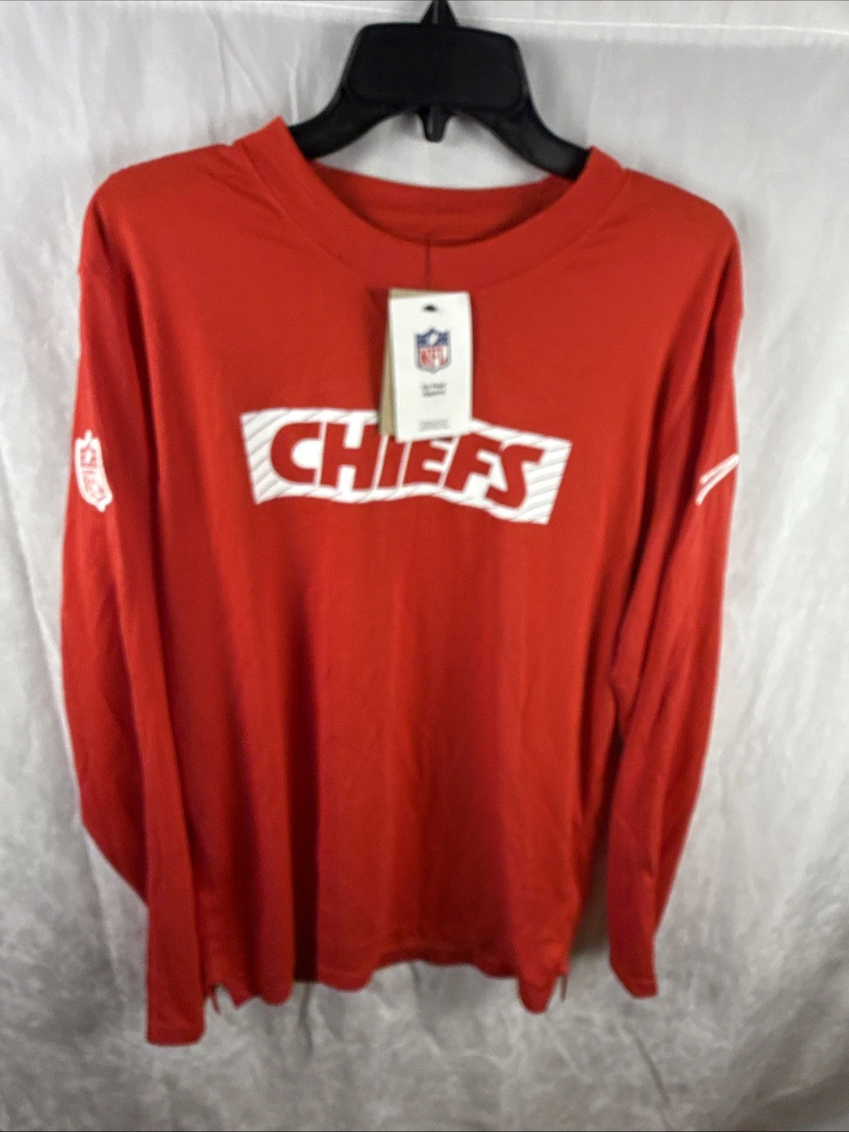 NWT Men's Kansas City Chiefs Nike Dri-FIT Long Sleeve T-Shirt - Medium - Red