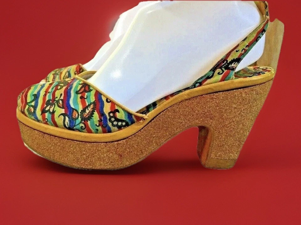 RARE Vintage 40's Cork Wedge Platform Shoes 8M Wounded Bird - Image 2 of 4