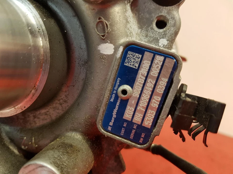 Ford Galaxy 2015 2,0 L diésel T8CJ 177,00 BHP turbocompresor Foto 2 de 4