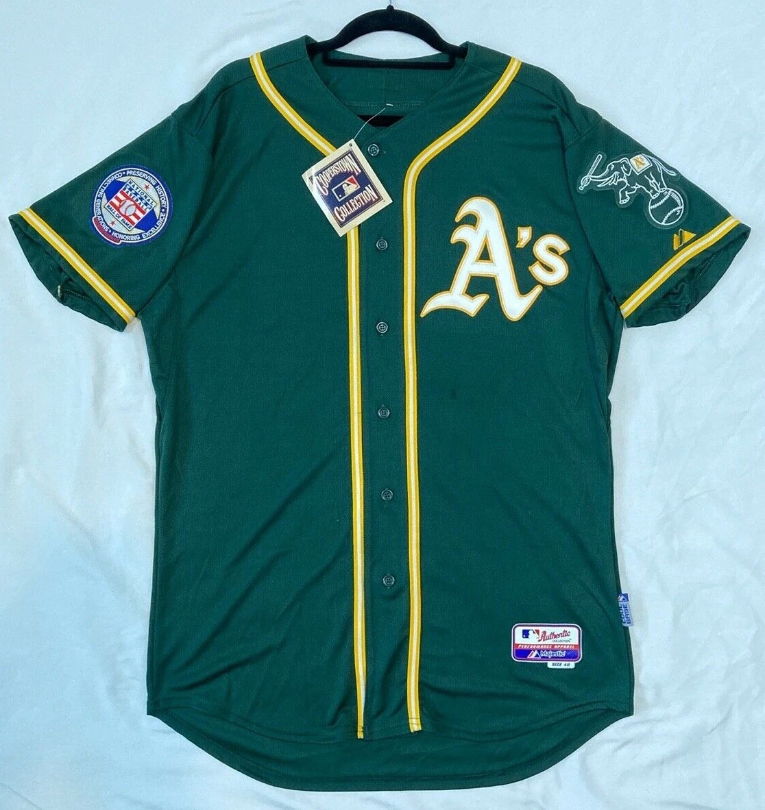 OAKLAND A'S RICKEY HENDERSON MAJESTIC COOPERSTOWN COLLECTION