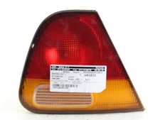 Feu arrière Mitsubishi CARISMA