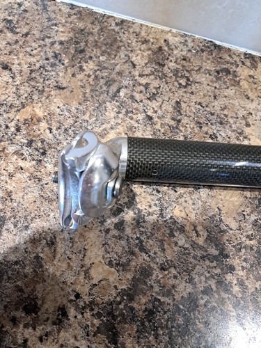 MR Control Carbon Fibre Seatpost 31.6 mm Diameter 410 mm Long - Picture 8 of 13