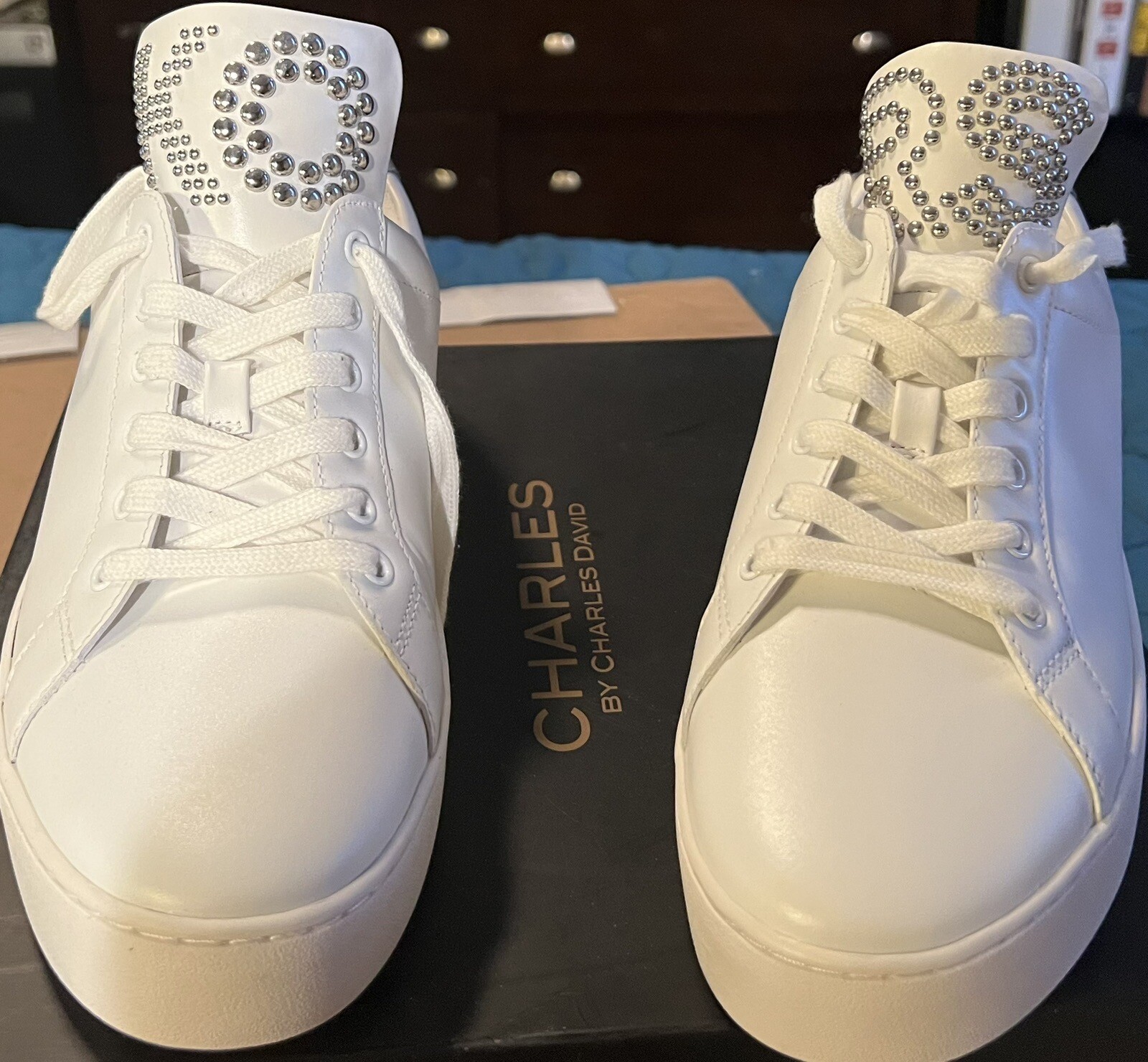 michael kors women Tennis  size 11 new