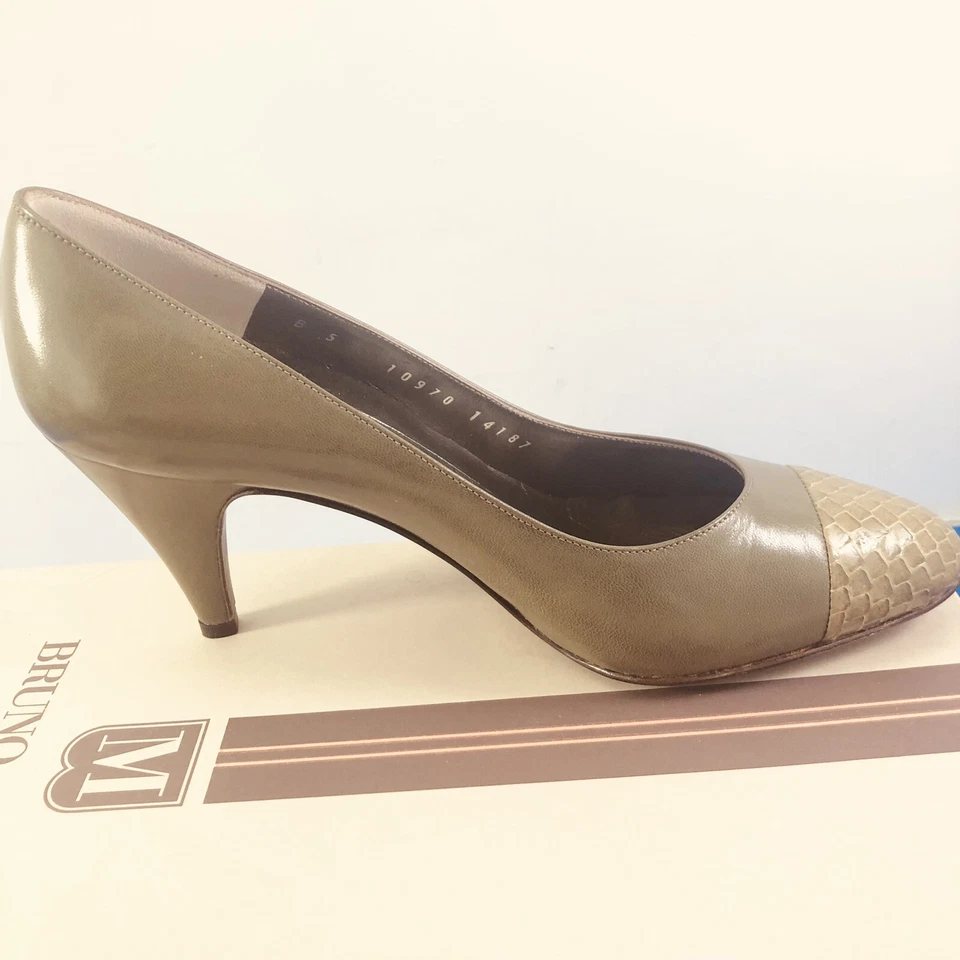 Bruno Magli Women Green Snake Toe Leather Pumps Shoes Block Heel Sz 5B Italy - Image 4 of 4