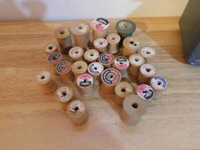Lot of 28 Vintage Empty Wooden Thread Spools Various Sizes Talon Coates  Clark