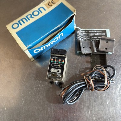 Omron Safety E3X-NM41 E3XNM41 Optical Fiber Photoelectric Sensor Amplifier 12VAC