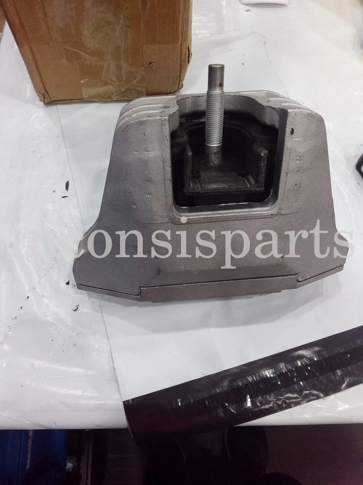 USED 21810AA000 Brand Engine Side Mount Bracket For 2021-2023 Hyundai Elantra - Image 4 of 4