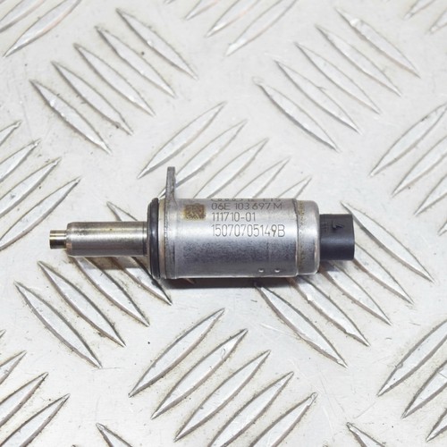 Volkswagen Golf MK7 Nockenwellen-Steuerventil 06E103697M 2.0 Benzin 221kw 2015