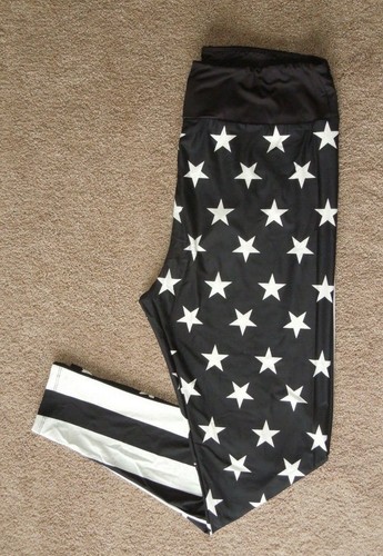 LuLaRoe TC Leggings ~ Black \u0026 White 