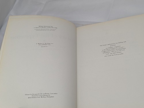 Century of the Typewriter By Wilfred A. Beeching Hardback Book 1974 - Foto 4 di 5