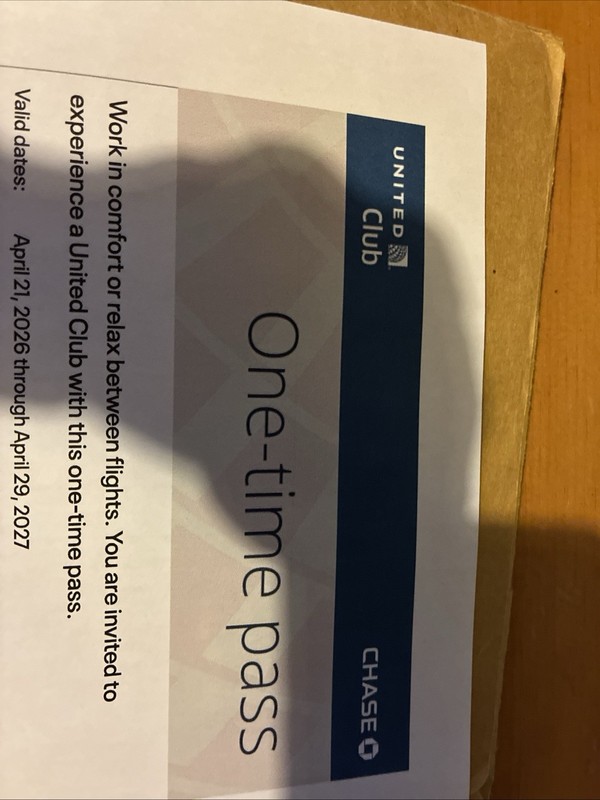1 United Club Lounge One-Time Passes Expire 02/24/2027 *Fast E-Delivery ONLY**