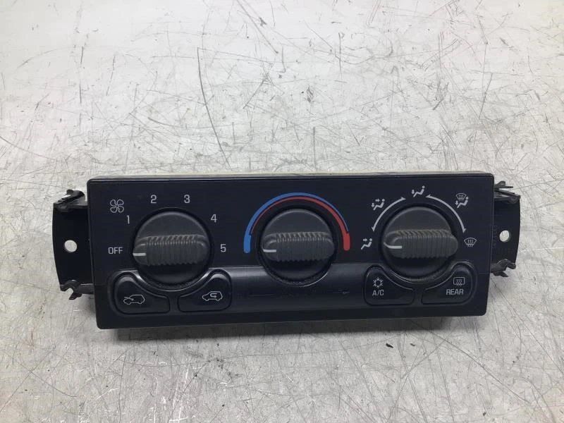 2000 雪佛兰 SUBURBAN FRONT DASH AC A/C 气候温度控制开关 — 第 4/4 张图片
