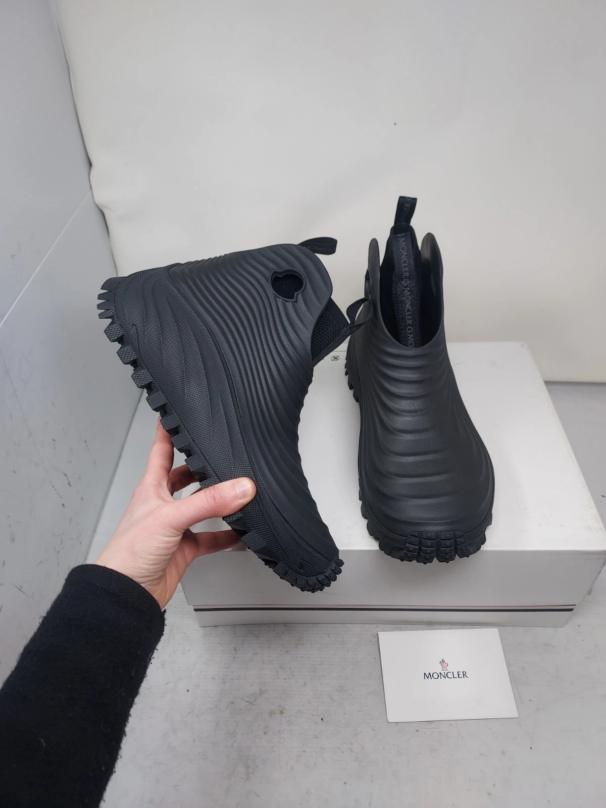 Moncler — Moncler MENS EU 41 US 8 MENS New Black Acqua High Top Rain Boot