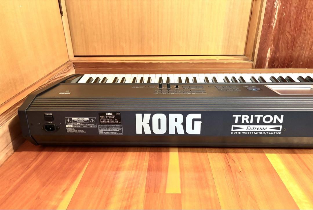 KORG TRITON Extreme 88鍵盤 TRITONEXT88 KORG TRITON Extreme 88-Key Music Workstation Synthesizer Keyboard