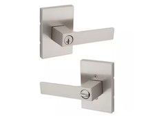 Kwikset Singapore Satin Nickel Reversible Keyed Entry Door Handle w/ SmartKey