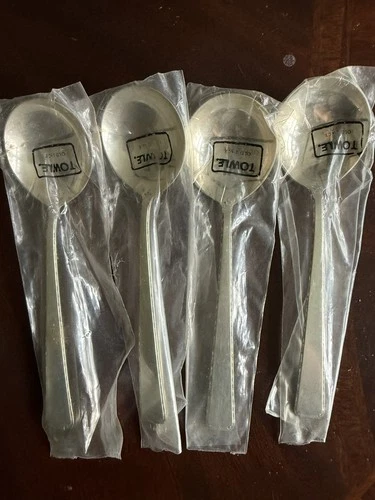 Four Old Lace Towle Sterling cream soup spoons, no monogram . New old stock