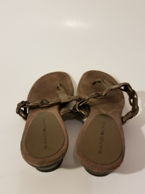 Bandolino 8M Flip Flop Heels 1.5
