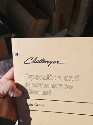 CHALLENGER TRACTOR OPERATION AND MAINTENANCE MANUAL AUTO-GUIDE AGCO 4315809M1