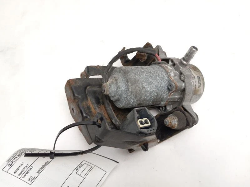 BOMBA DE VACÍO AUXILIAR REFUERZO CONTROL FRENO VOLVO S40 2005 PN 08684342 Foto 2 de 4