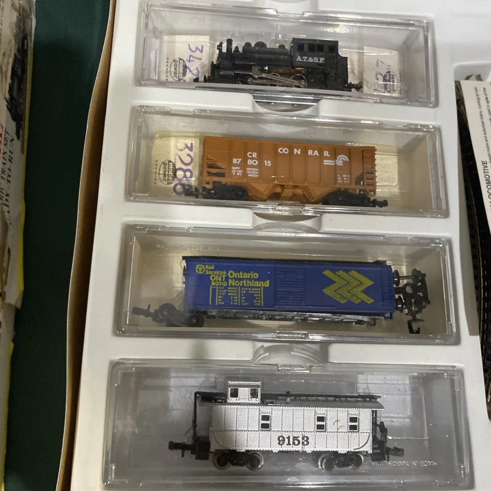 Vintage Model Power Tom Thumb N Scale Electric Train Set NO. 1181 - Nice  - Image 4 of 4