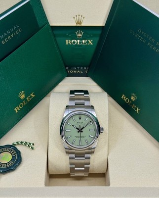 Unworn 2026 Rolex Oyster Perpetual 34mm, Steel, Pistachio, 124200-0006