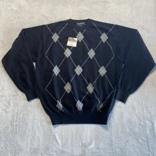 Hathaway Platinum Sweater Mens Medium Black Argyle 100% Cashmere Pullover NWT