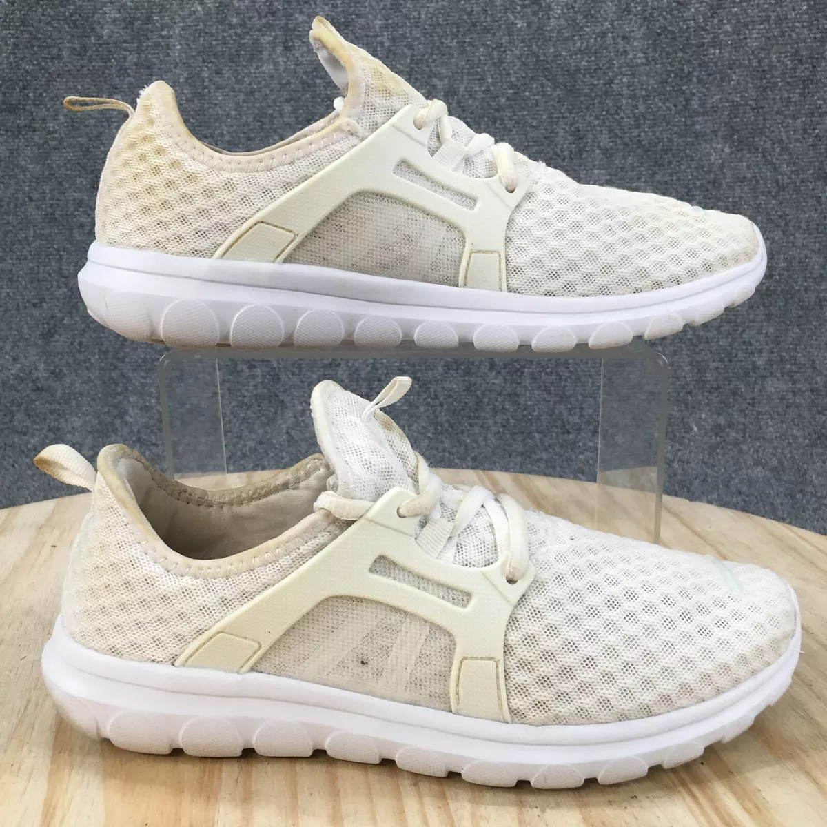 Cushion sales fit sneakers