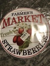 Farmers Market Fresh Strawberries 12" Round Metal Sign Rustic Kitchen Wall Decor