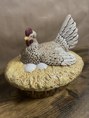 Hen Chicken On Nest Basket Ceramic Handmade Tureen Dish Folk kitchen decorative