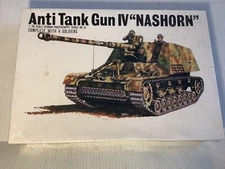Vintage Bandai 058258 German "NASHORN" Anti tank gun IV -  1/48 Scale Sealed Kit