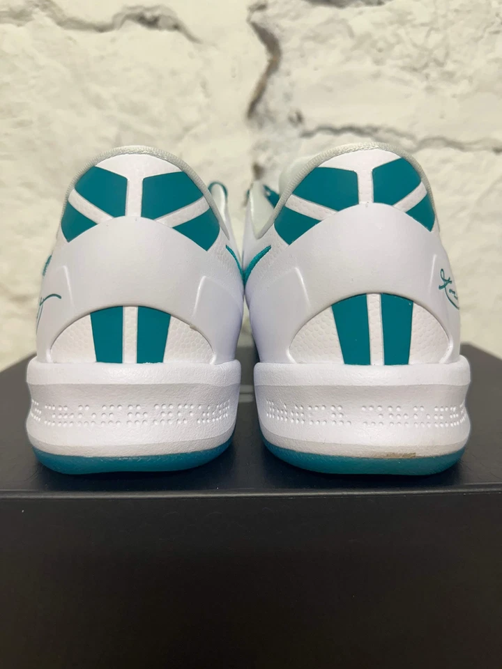 Nike Kobe 8 Radiant Emerald Talla 10.5 Foto 4 de 4