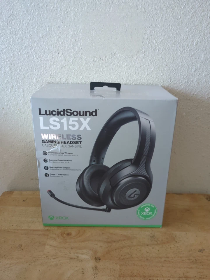 Lucid Sound LS15X Shock  Wireless Gaming Headset for Xbox Series X One - Image 3 of 4