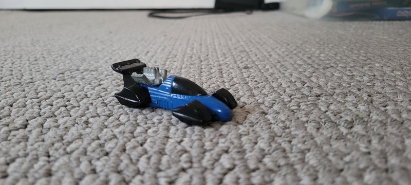 1993 Mattel Hot Wheels X21-J Cruiser