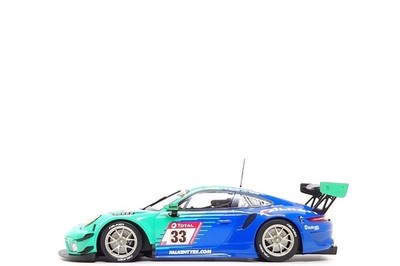Minichamps 1:18 Porsche 911 GT3 R #33 Falken Motorsports - 24h Nurburgring 2020