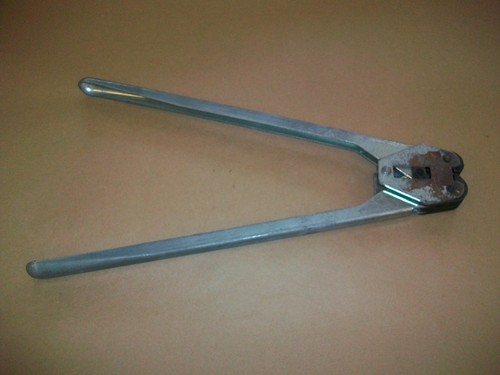 ULINE #15 STRAP CRIMPER USED