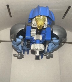 LEGO Bionicle 8570 Gali Nuva Complete Figure Blue Mask Aqua Axes Vintage 2002