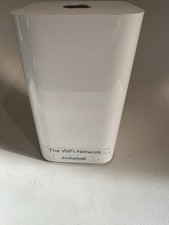 Apple AirPort Extreme A1521 3-Port Gigabit Wi-Fi 802.11 AC Router ME918LL/A