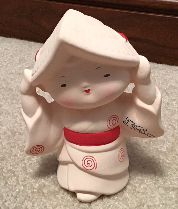 Hakata Doll Girl Japanese Porcelain Bisque Pottery~4.25