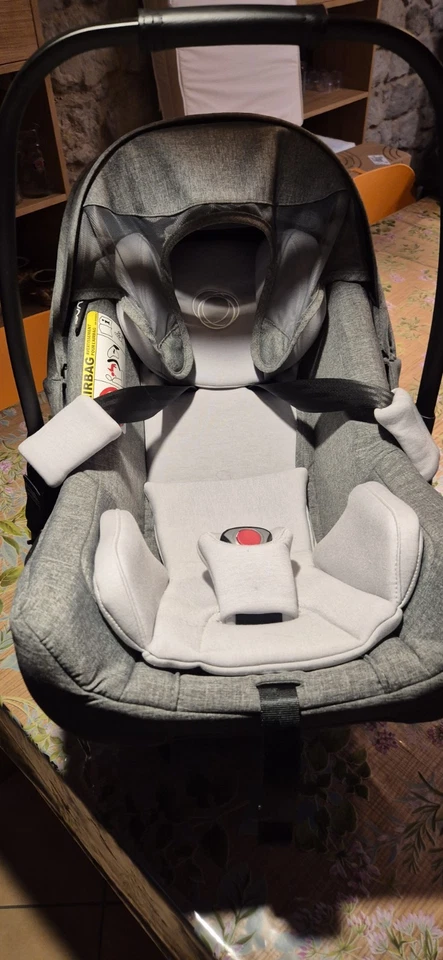Seggiolino ovetto bugaboo auto turtle air nuna grigio compatibile con base 360° - Immagine 2 di 4