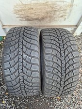 2x 245/40/18 2454018 97w XL kumho wintercraft TYRES 7mmsnow m+s pair
