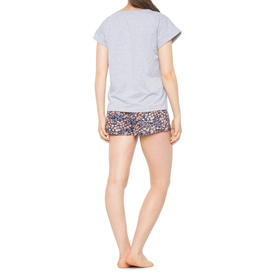 Conjunto Top Gris Lucky Brand + Pantalones Cortos Florales Ropa de Salón PJ’s Super Suave Talla Grande Foto 3 de 4