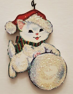 WHITE CAT in SANTA HAT w SNOWBALL  * Glitter CHRISTMAS ORNAMENT * Vtg Img