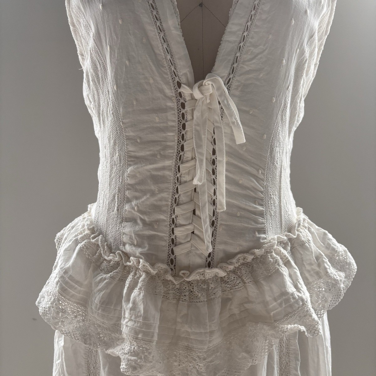 Urban Outfitters perfectly Victorian lace trim dress corset midi dressSize M