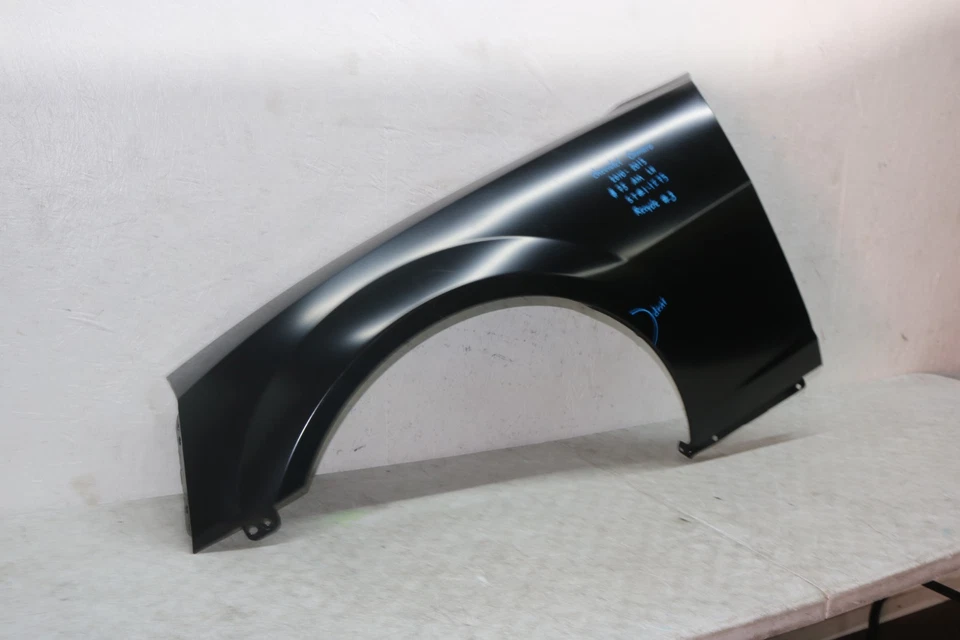 2010 2015 CHEVROLET CAMARO LEFT SIDE FENDER - Image 2 of 4