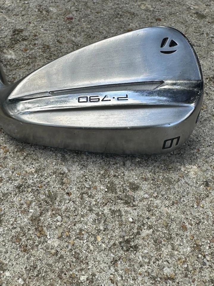 Hierro TaylorMade P790 #9, eje de acero KBS Max MT S/85 Foto 2 de 4