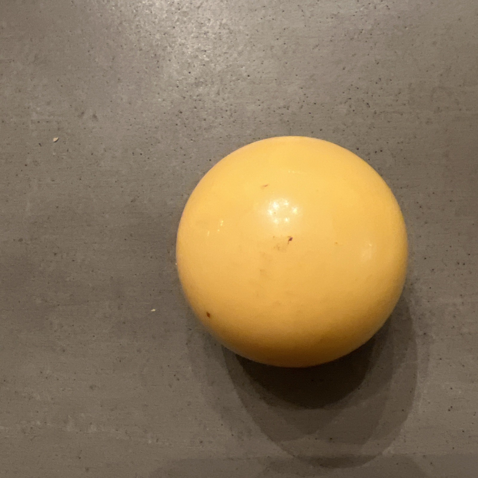 Vintage Cue Ball Yellow Aged Patina Pool Billiards Replacement