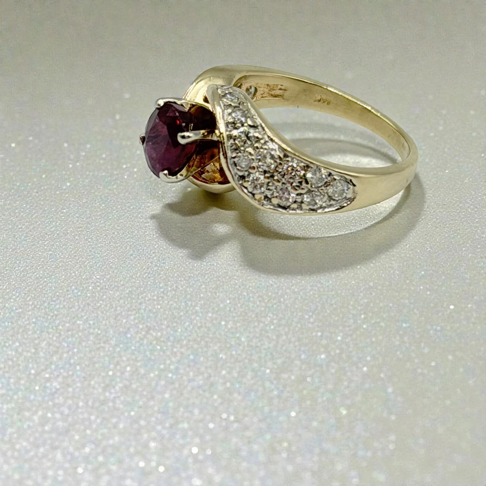 Solid 14K Yellow Gold Ruby Ring with 24 Diamond A… - image 5