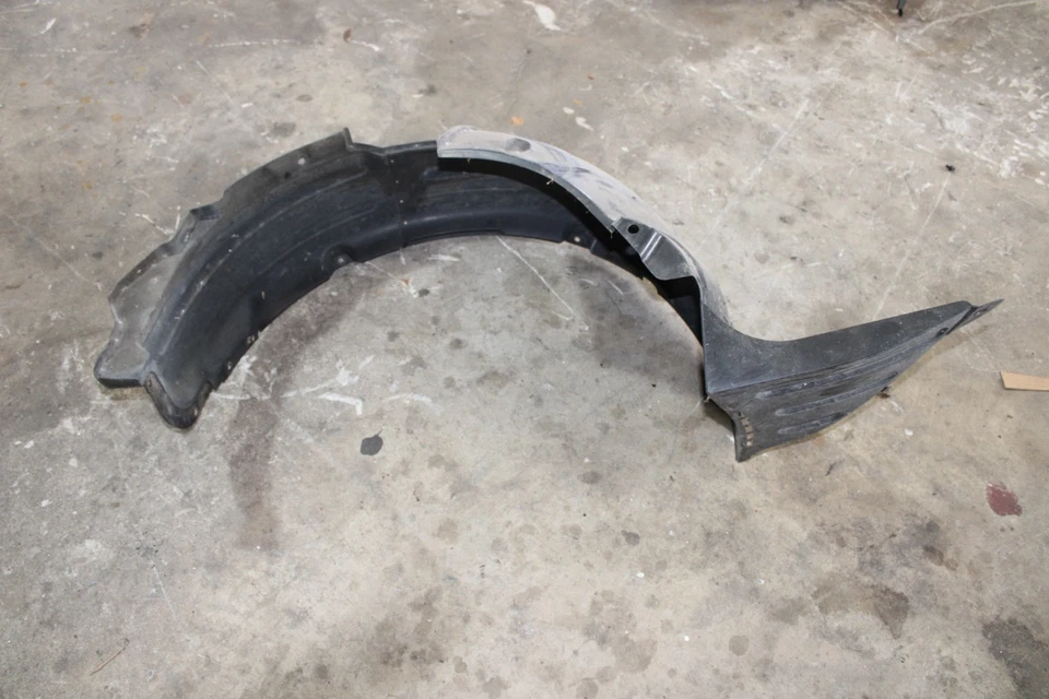 HYUNDAI GENESIS 2010-2016 Guardabarros Interior Delantero Cubierta Lado del Conductor Izquierdo LH Foto 3 de 4